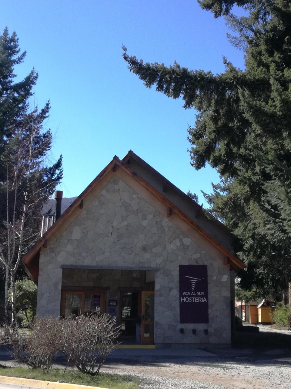 Hosteria Aca Al Sur Вілья-Ла-Ангостура Екстер'єр фото